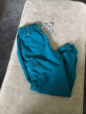 Figs Women's Teal Elastic-Waist Jogger Scrub Pants